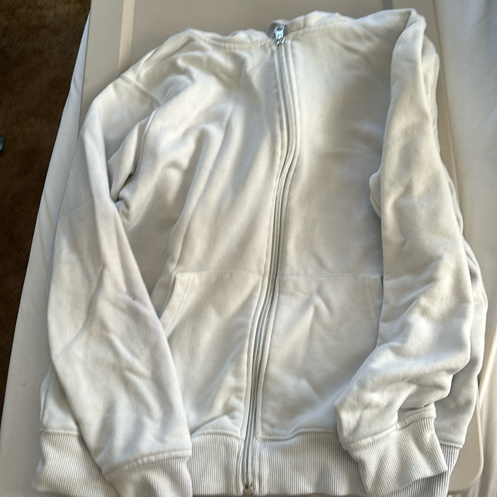 Medium 12/14 primark white zip up hoodie